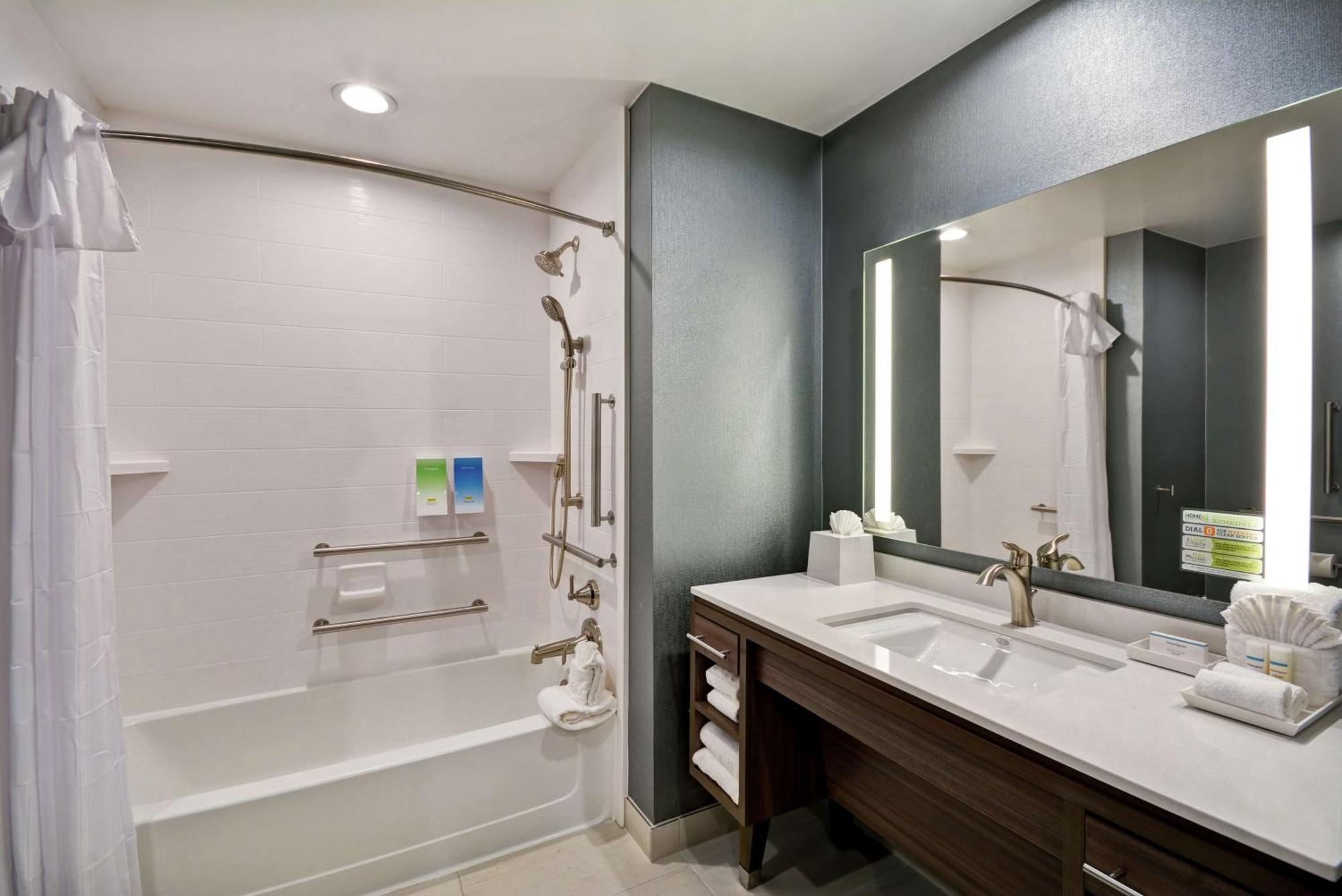 Home2 Suites Plano Legacy West Εξωτερικό φωτογραφία